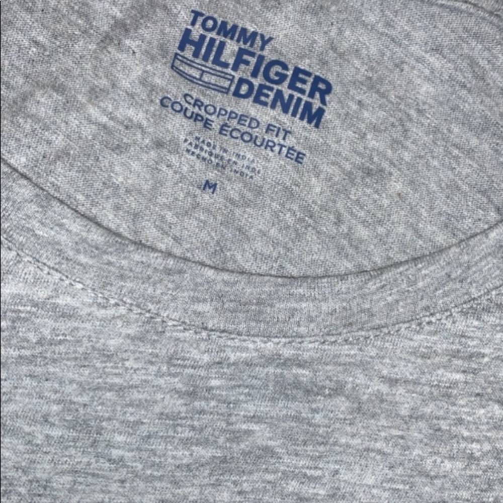 Cropped Tommy Tee - Picture 3 of 4